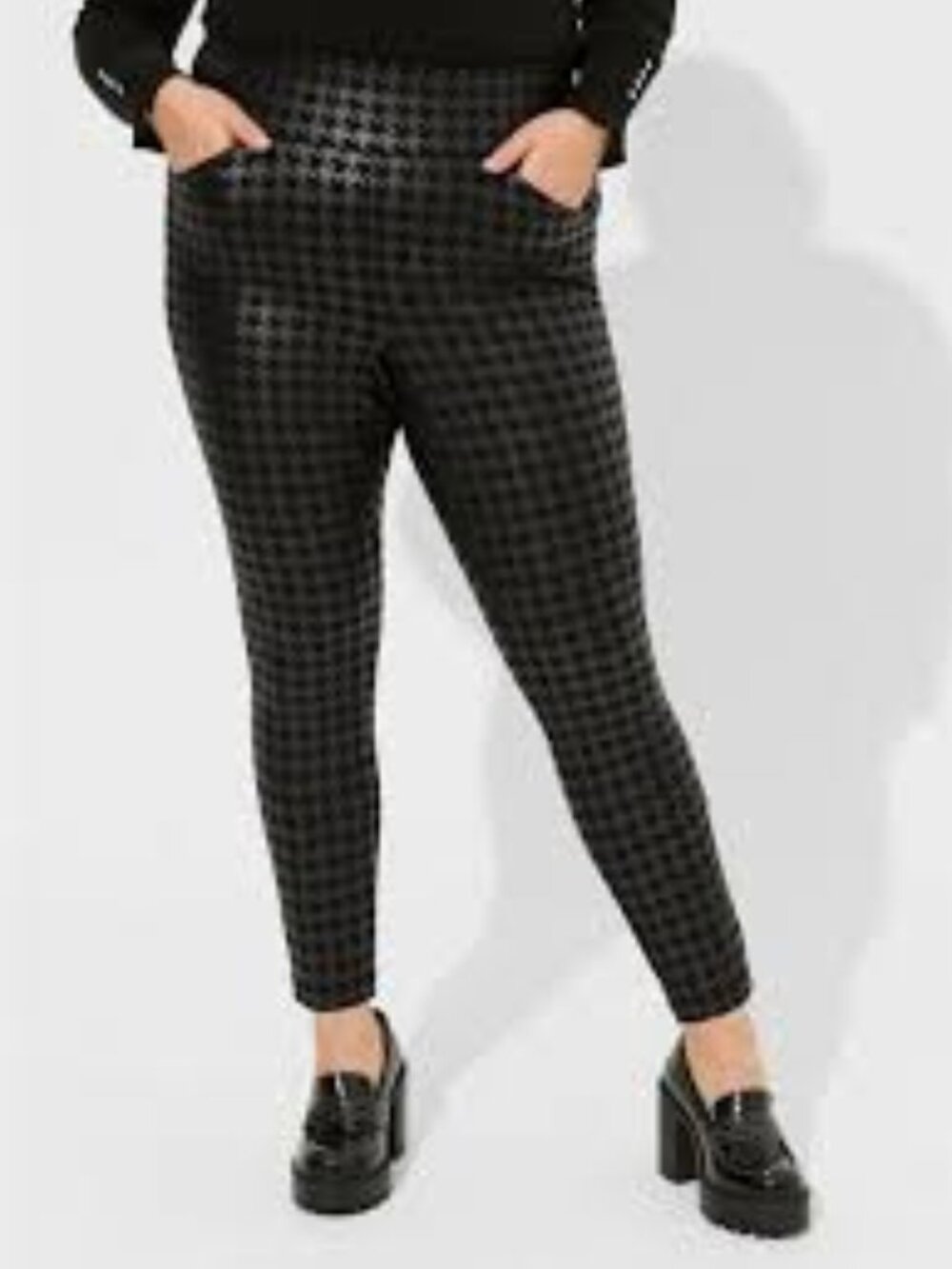 Torrid Black Gray Houndstooth Pull On Skinny Pants High Rise Stretch Plus 4R